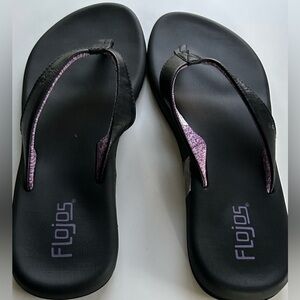 Women’s Black/Purple Flojos Thong Sandals (Sz. 9)